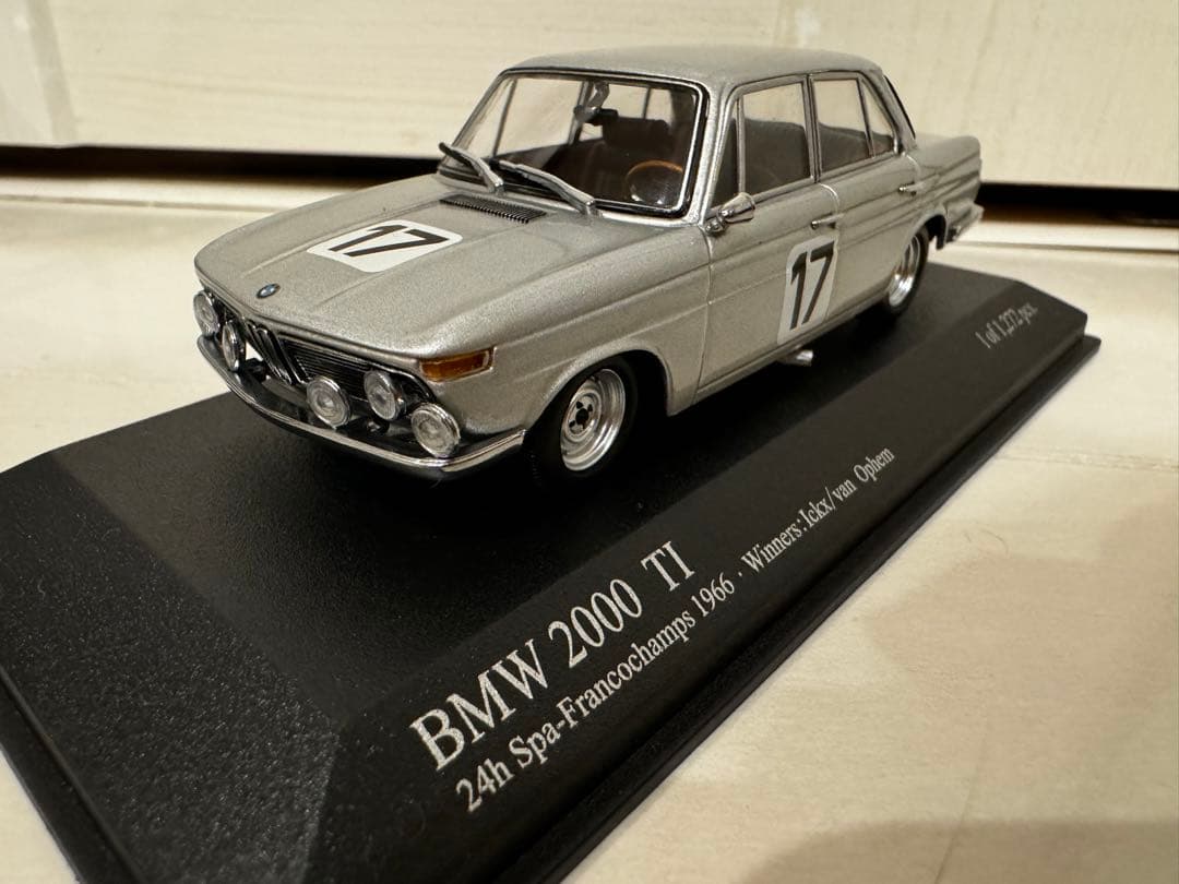  2000 ti 24h Spa 1966 ミニカーミニチャンプス1/43