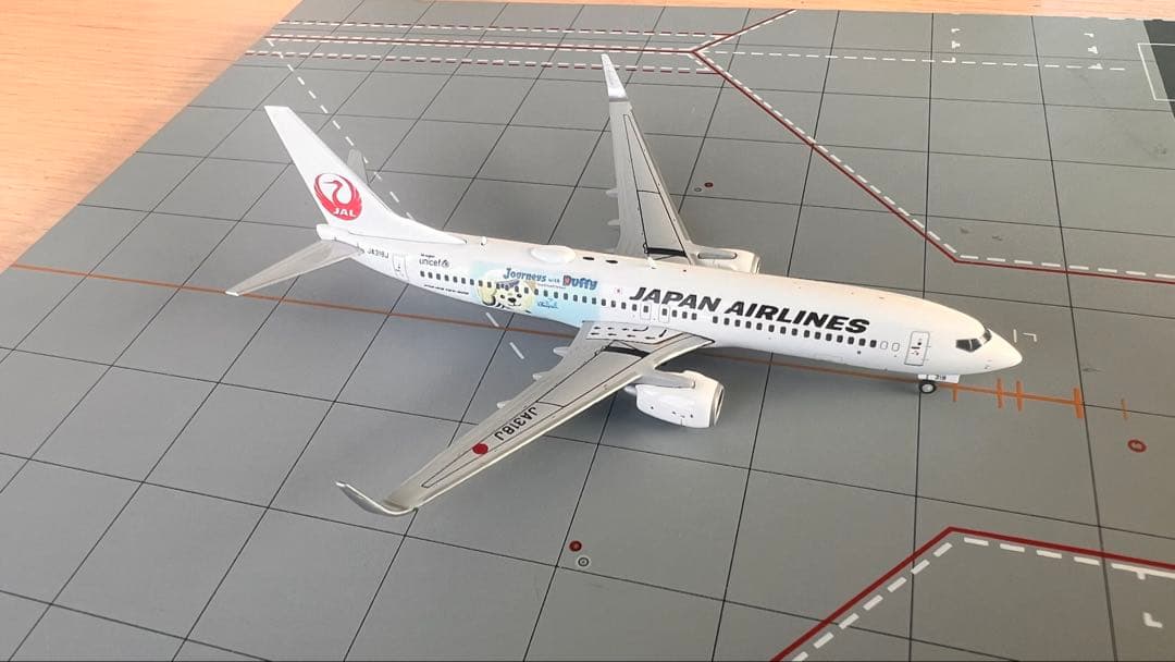 1/400 JAL 日本航空 737-800 ダッフィー