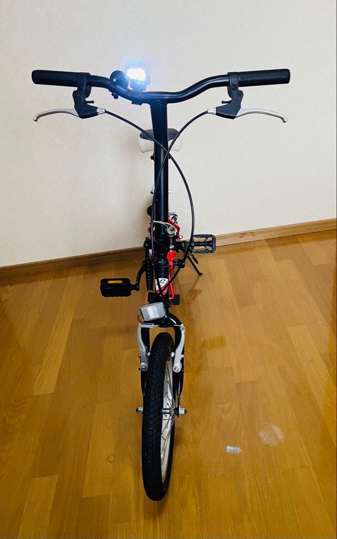 ハナさん専用ランボルギーニトニーノ折り畳み自転車１６インチ