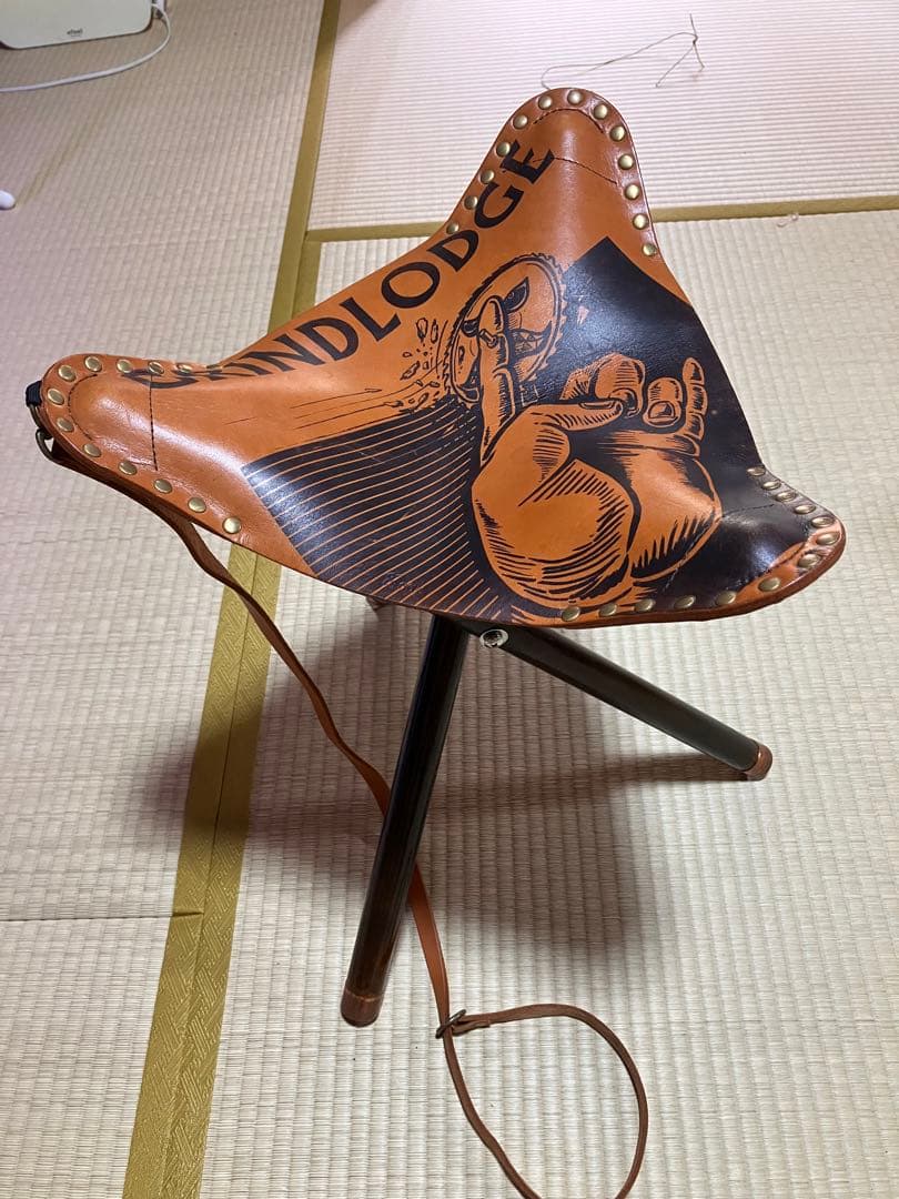 grindlodge × boab leather works チェア