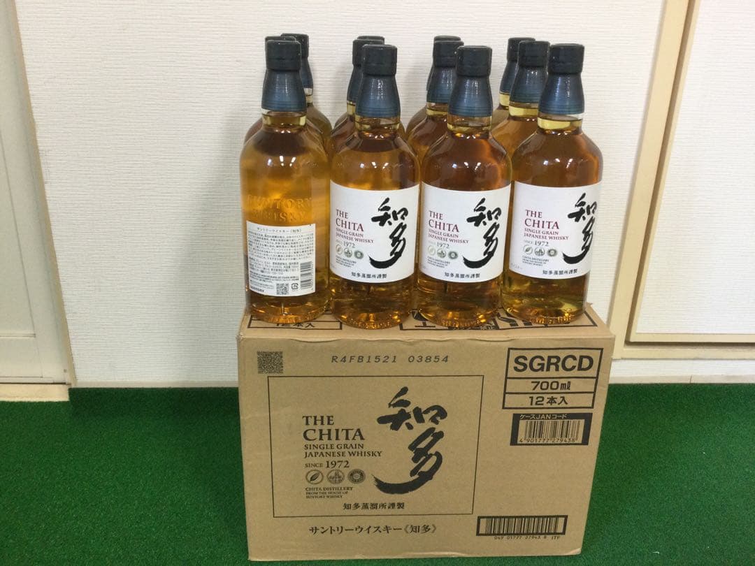 サントリー「知多」700ml 12本セット　SUNTORY ギフト箱12個付き