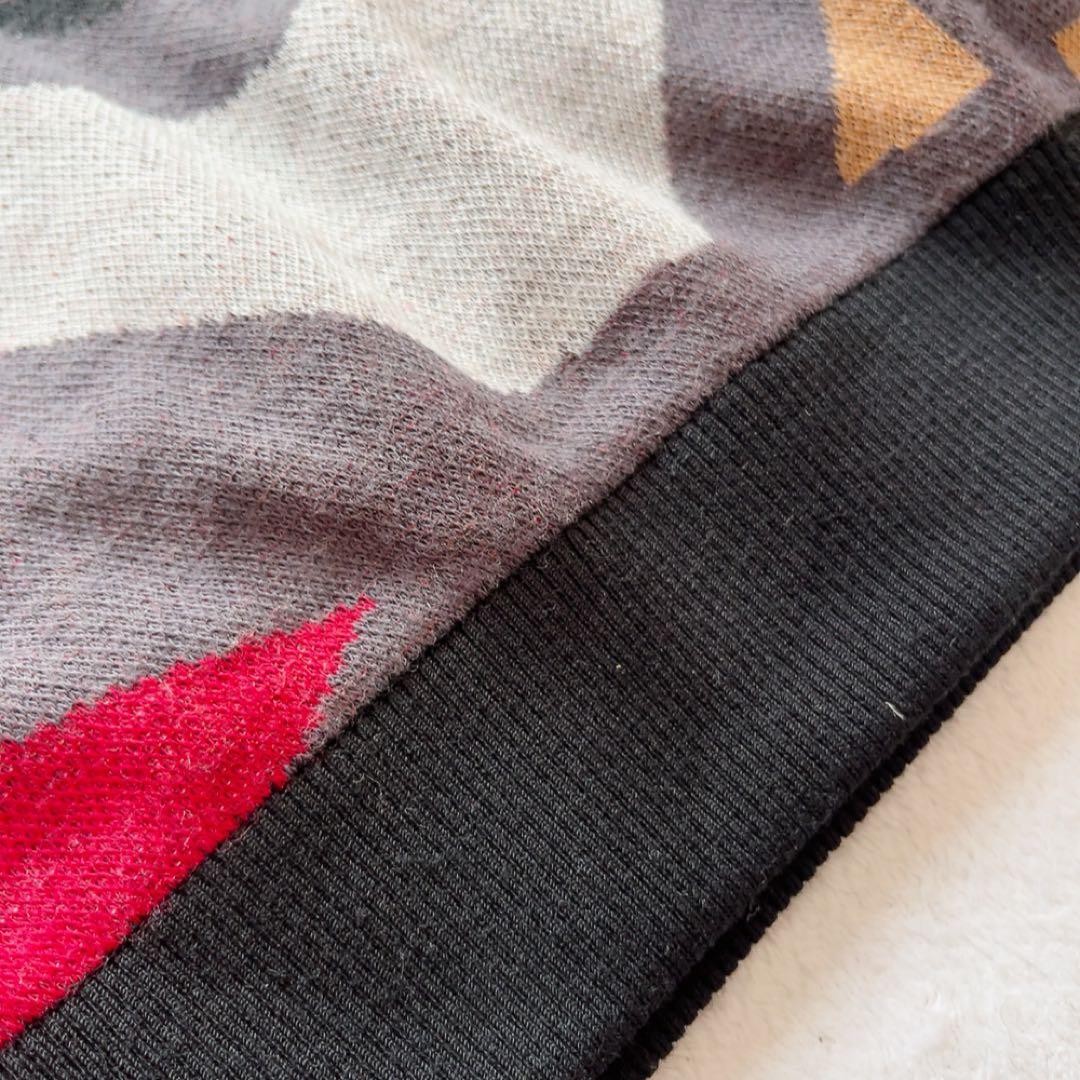 新品　マークアンドロナ　近年　防風　裏地付　セーター　スニード　スター　柄