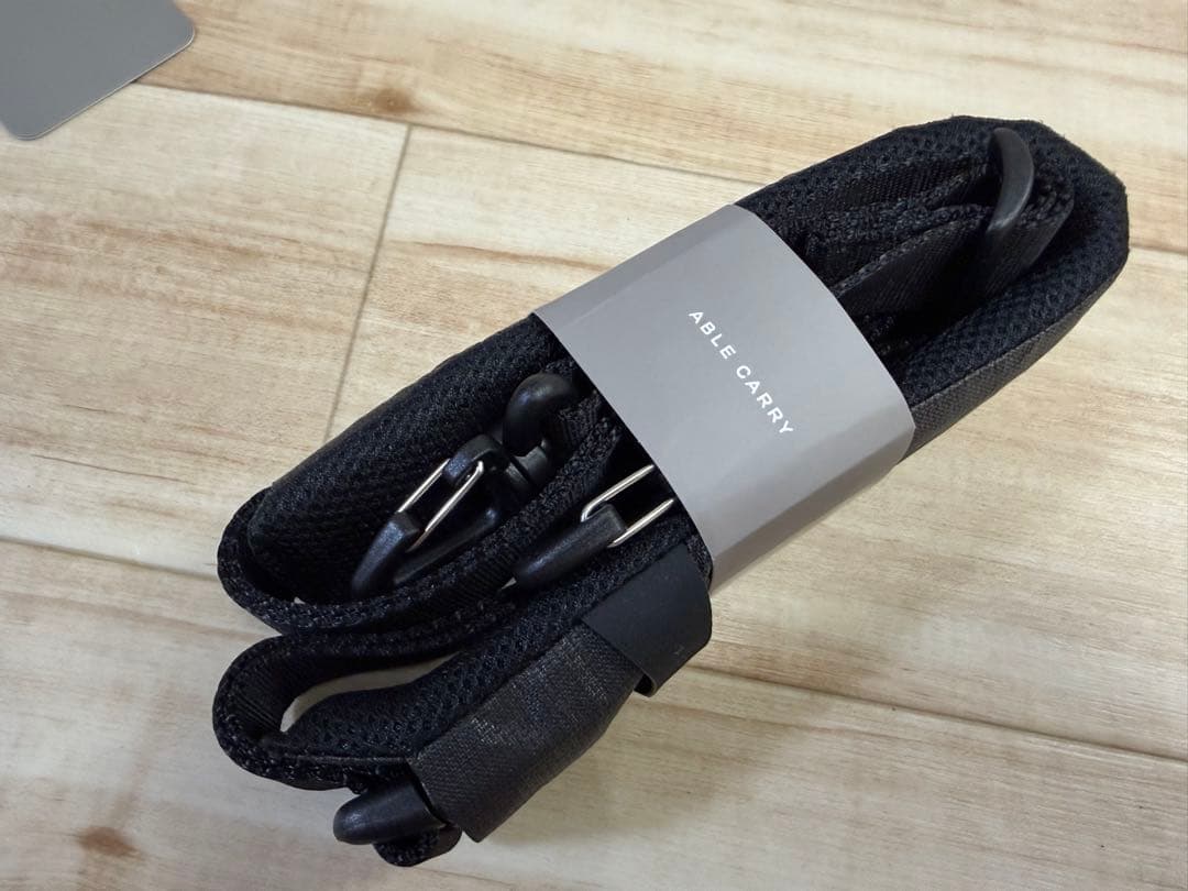 ABLE CARRY Core Sling Ultra Black スリング