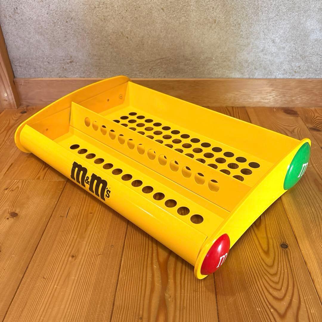 M&Ms ストアディスプレイ　シェルフ　ラック　アメトイ　エムアンドエムズ
