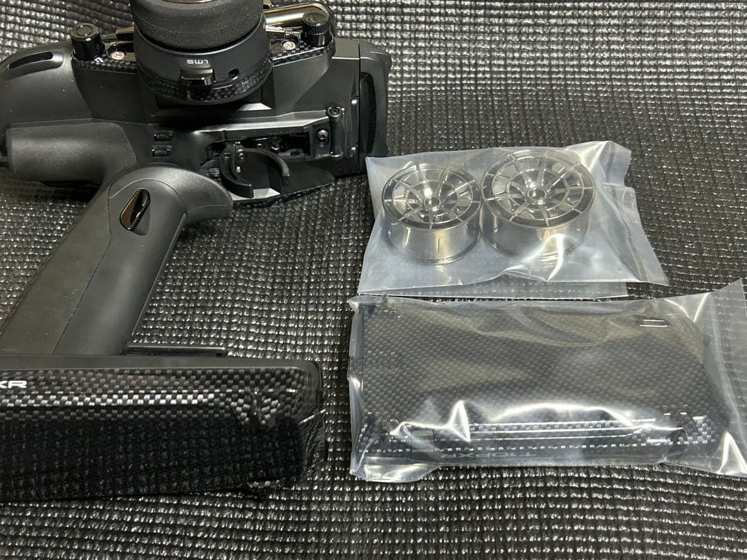 フタバ　10PXR 送信機、R404SBS-E 受信機（2個）ダブルレシーバー