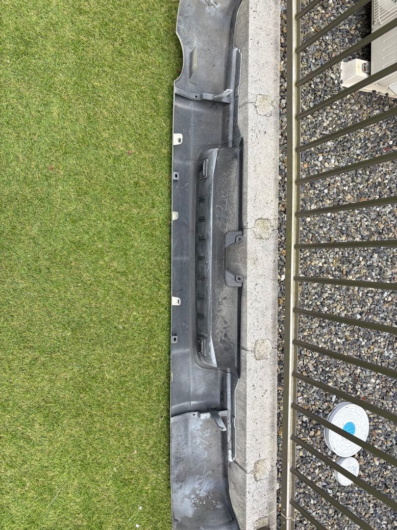 ハイエース　ナロー用　200系　リアバンパー　送料込み