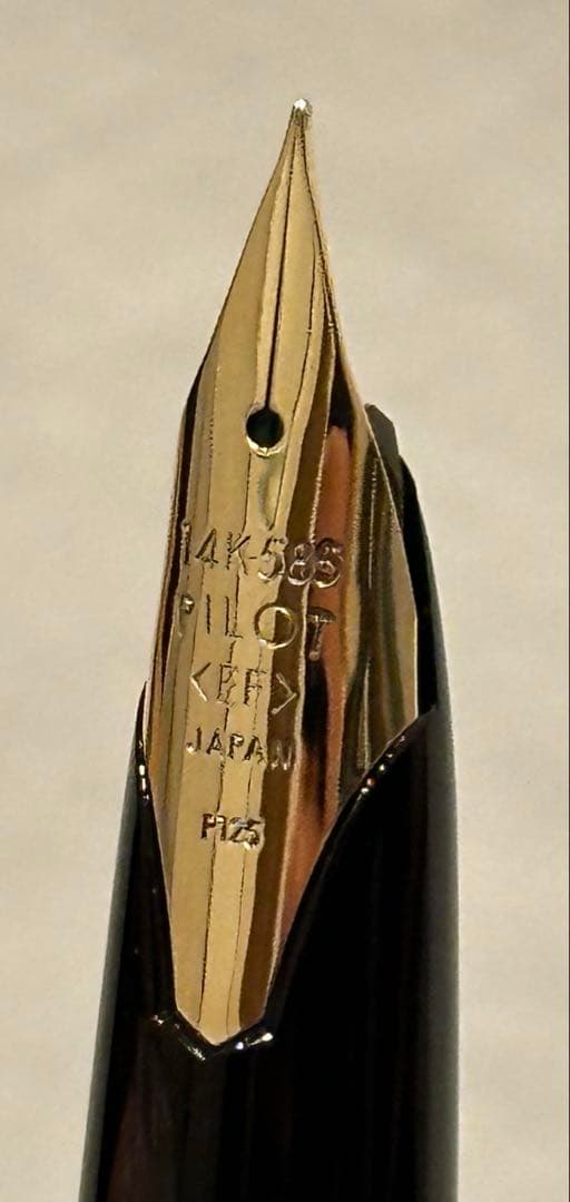 パイロット万年筆エリート95S 極細(EF)+付属品