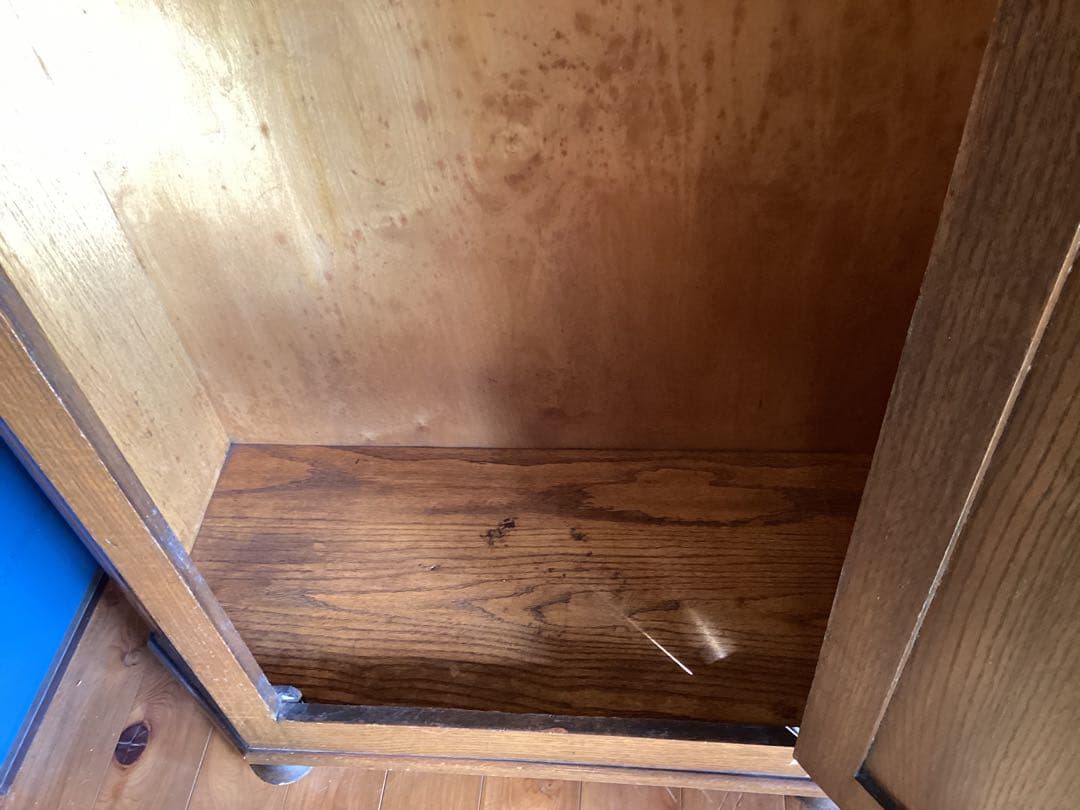 英国　アンティーク　ワードローブ　クローゼット　木製