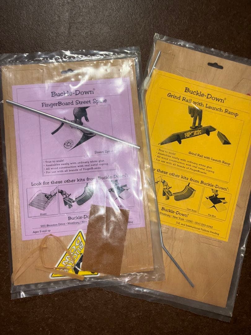 指スケBuckle-Down DIY spineやLaunch Ramp