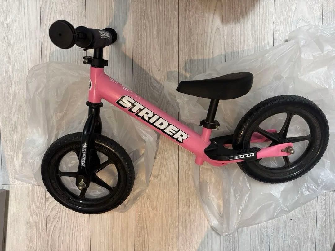 STRIDER ストライダー ピンク バランスバイク