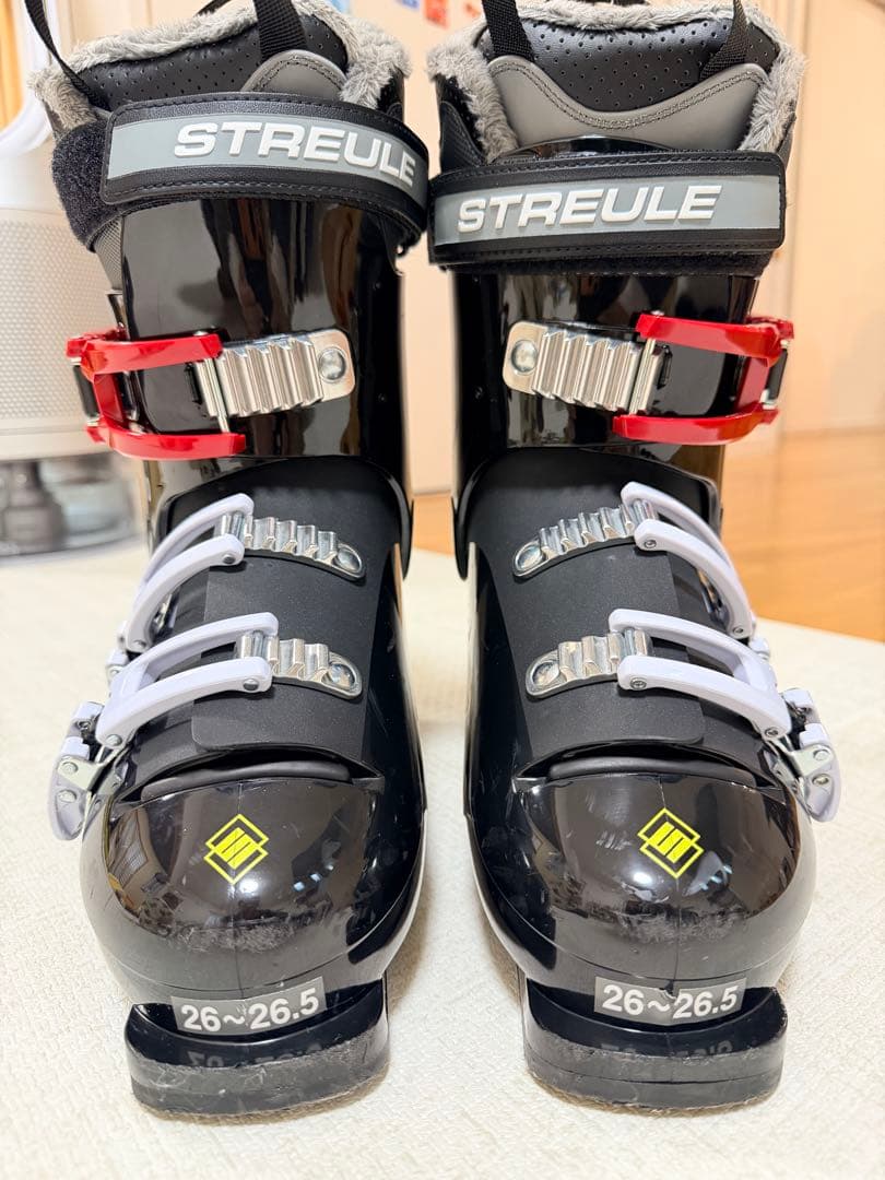 シュトロイレ（STREULE）（メンズ）スキーブーツ25 GARNET F70