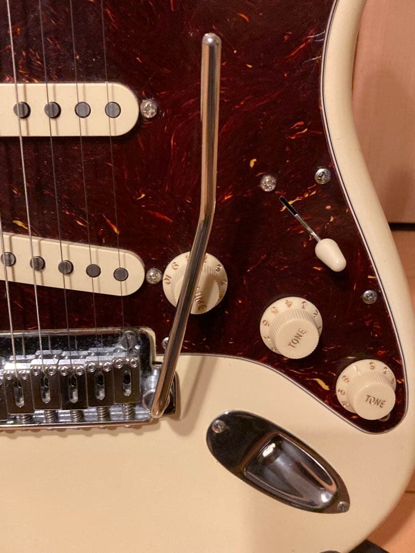 フェンダー　アメリカンスタンダードストラトキャスター　改　カスタムショップ　69