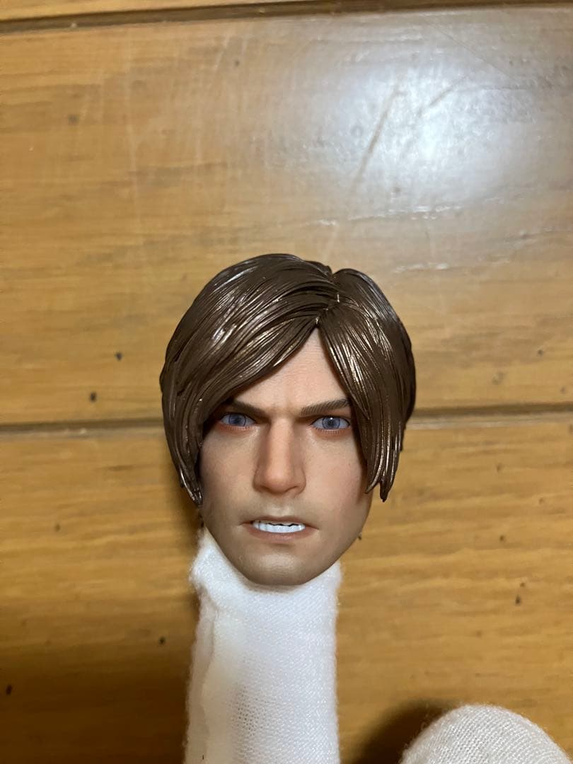 1/6 眼球可動 男性 ヘッド 歯くいしばり バイオハザード レオン フィギュア