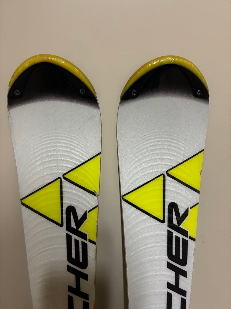 Fischer RC4 スキー板 ホワイト/イエロー