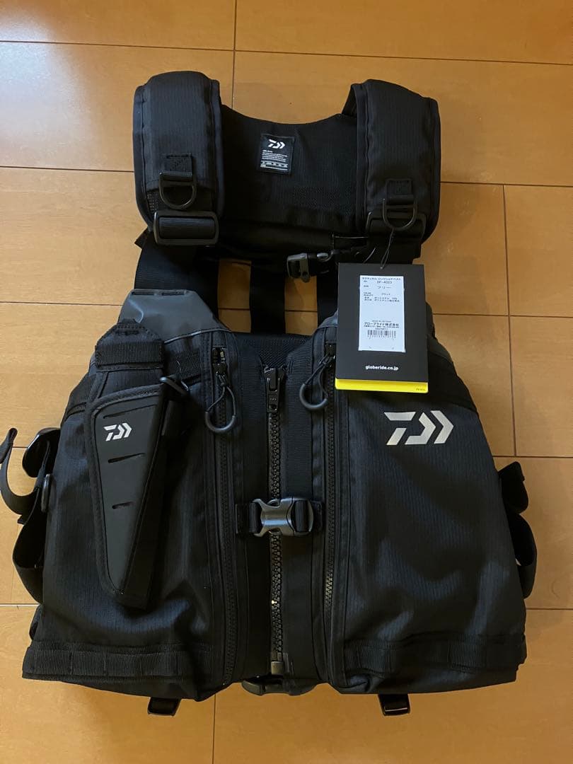 ダイワ ライフジャケット DF-4023 タクティカルロックショアベスト