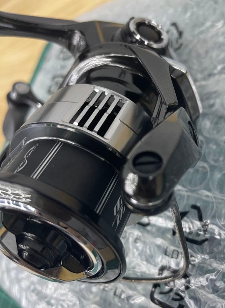 極美品！シマノ 23ヴァンキッシュ C2500S XG 6.3