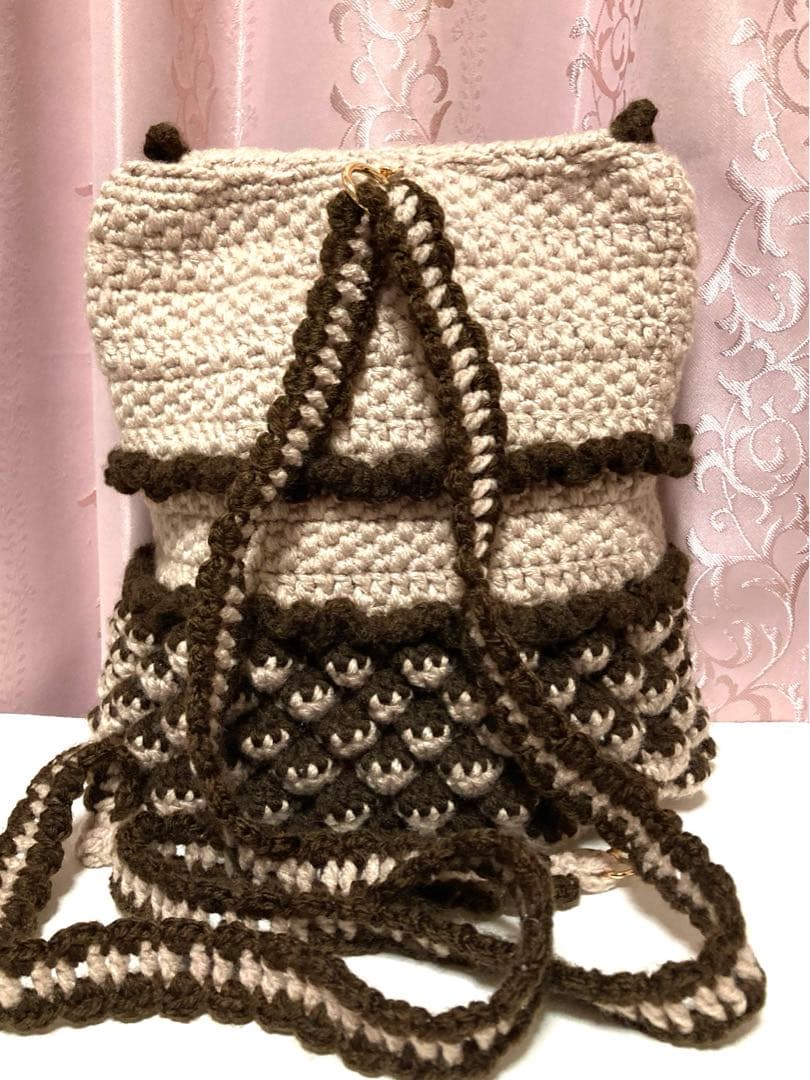 ♥️手編み♥️ハンドメイド♥️フリルリュックバッグ♥️数量限定♥️