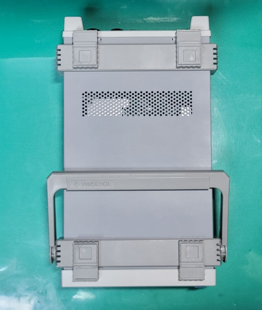 Yokogawa デジタルパワーメーター 15V-600V 500mA-20A