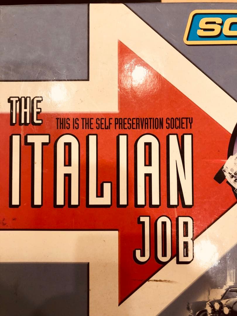 ぶーちゃんさん専用の映画「ミニミニ大作戦」の劇用車のスロットカー3台セット