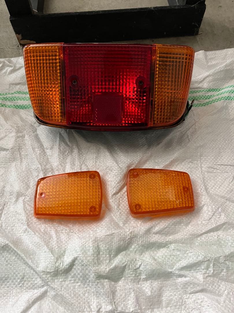 cbx400f 1型　テールランプ　ウインカーレンズ