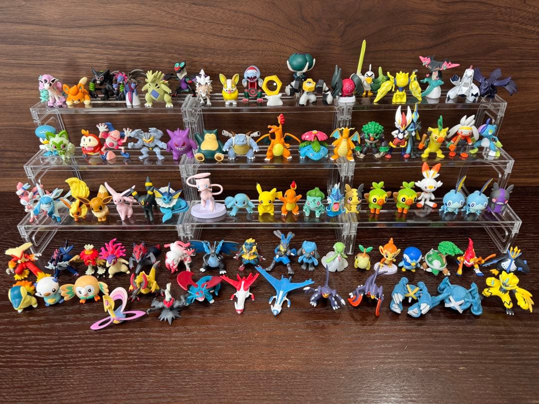 【値下げ中】ポケモン モンコレ Sサイズ 87体 セット売り