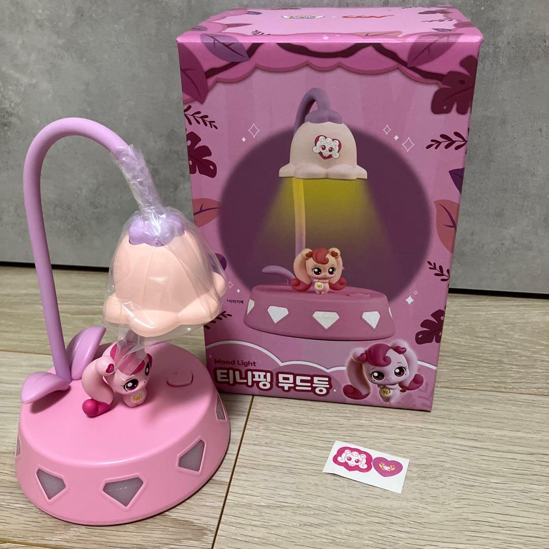 キャッチ！ティニピン　韓国限定　日本未発売　캐치티니핑　ハチュピン　デスクライト