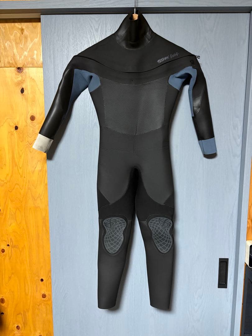 FELLON SURF☆ウエットスーツ（140㎝）