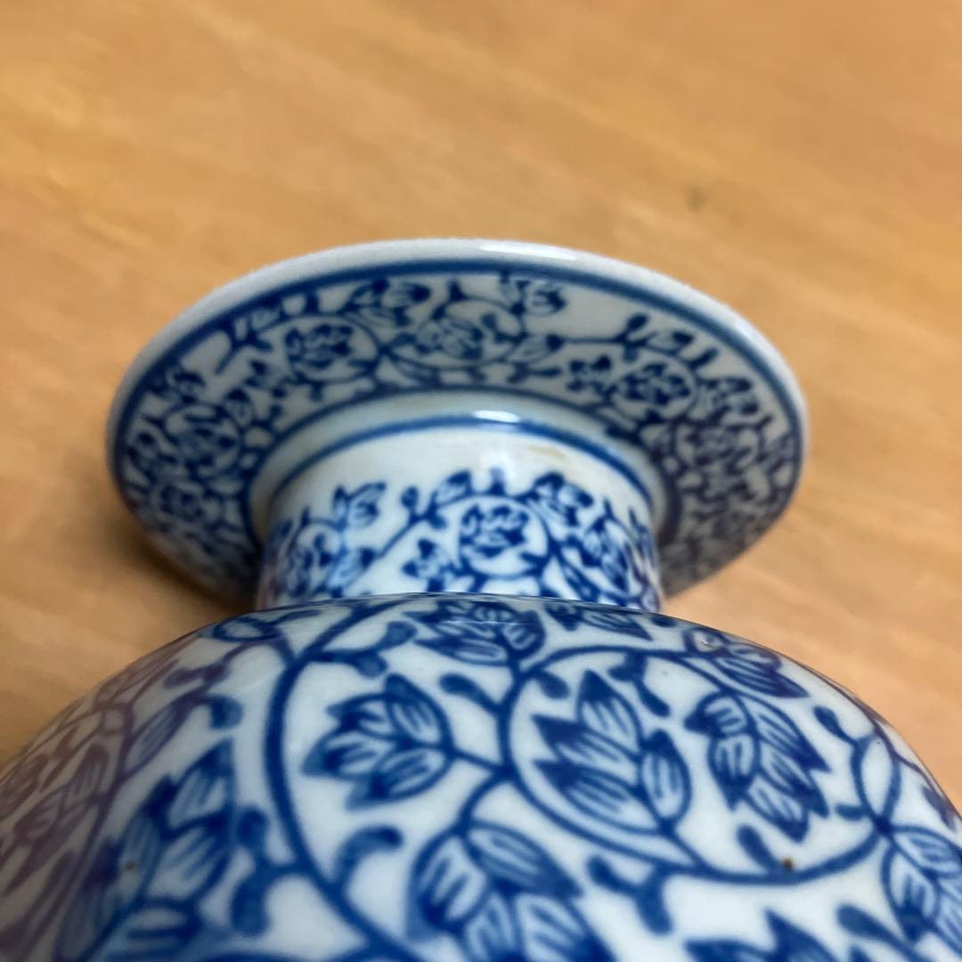 染付花唐草文六角縁高台杯（杯洗？）