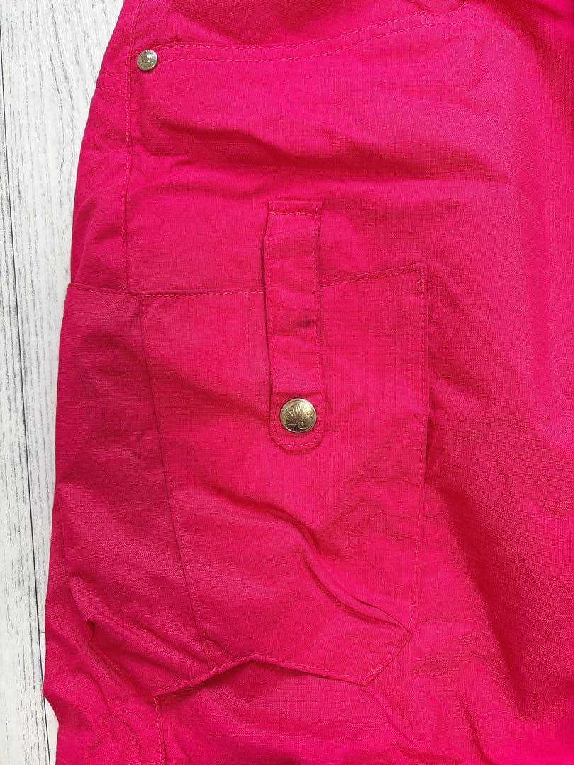 スノーボードウェア 女性用 白黒ストライプ