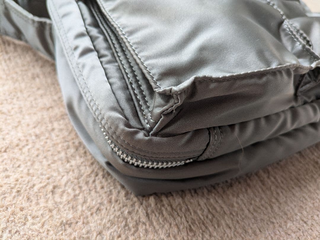 PORTER　ショルダーポーチ　グレー　吉田カバン