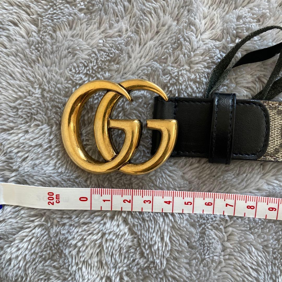 Gucci GGロゴバックル ベルト ゴールド/ブラック　そら
