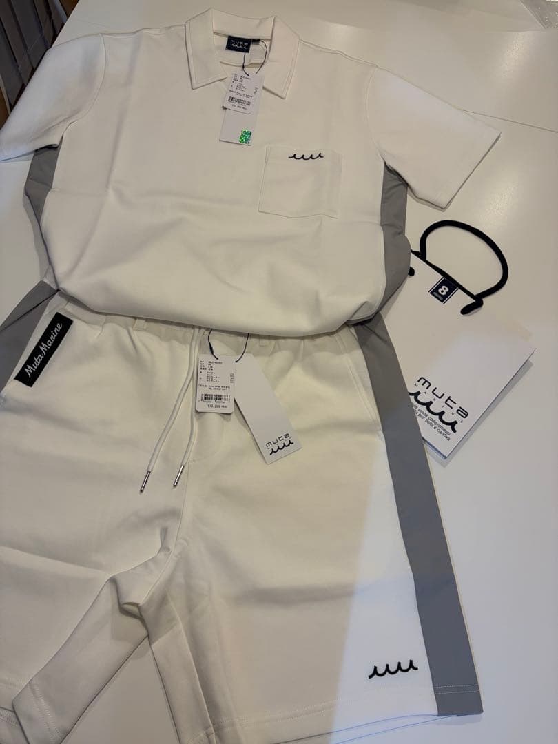 ムータマリン　ポロシャツとショートパンツ セットアップ　定価35,200円