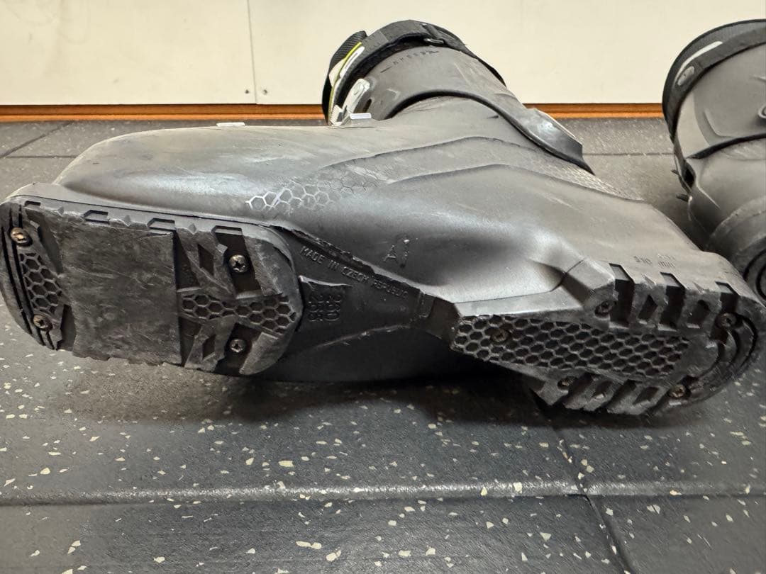 HEADスキーブーツ EDGE LYT80 26.0〜26.5cm