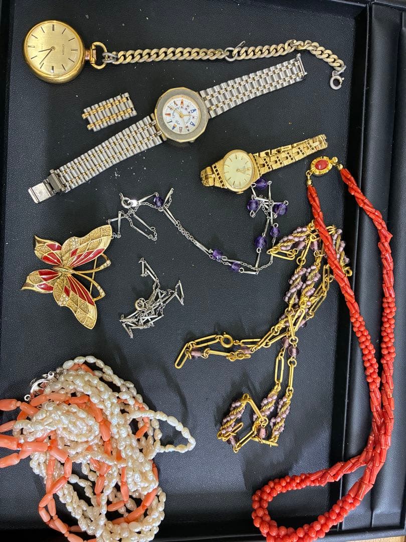 【遺品整理】まとめ売り時計、アクセサリー