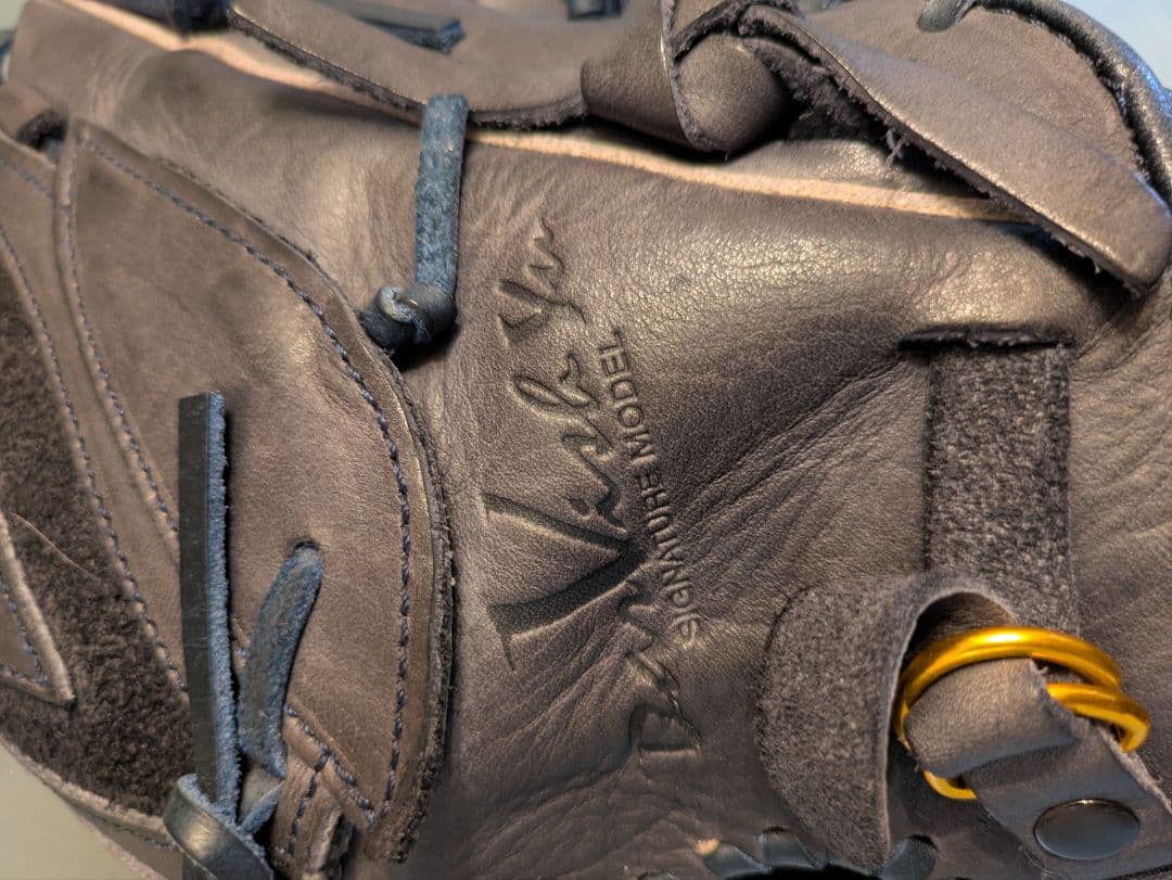 Nike 一般軟式グローブ　投手用　ナイキ　ダルビッシュモデル　絶版 野球