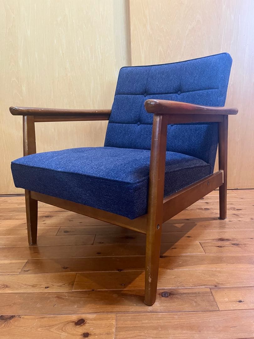 u*1様 カリモク60 Kチェア 1シーター タープブルー 難あり