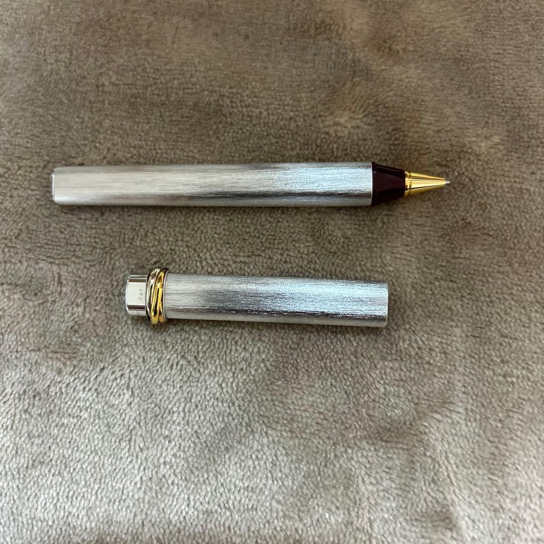Cartier must ボールペン ケース付き