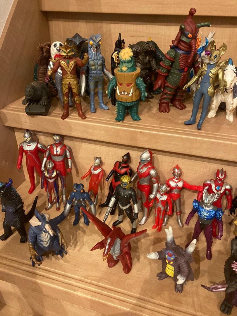 d*9様 怪獣　ウルトラマ　 ソフビ大量