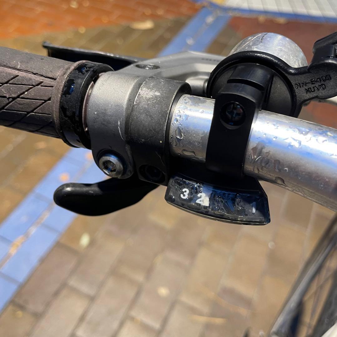 【極美品】 ライトウェイ クロスバイク 3×8s シマノ 整備済み