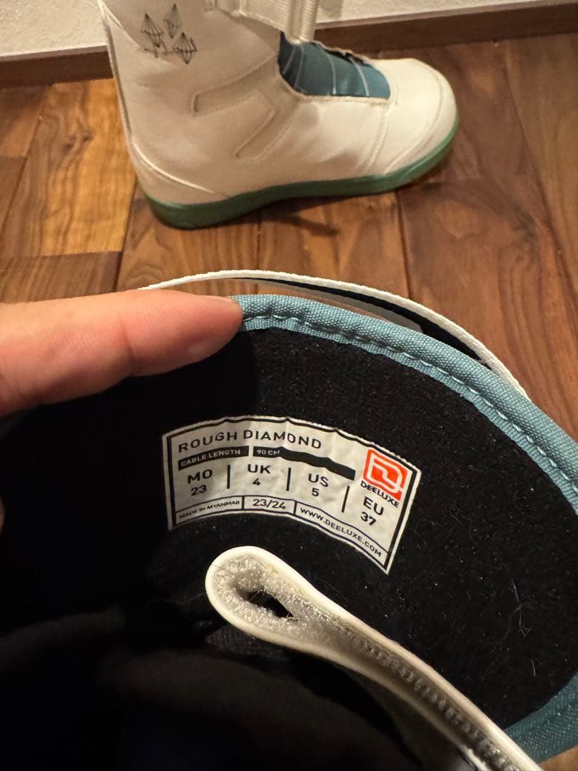 ディーラックス　キッズスノボードブーツ　23 最終