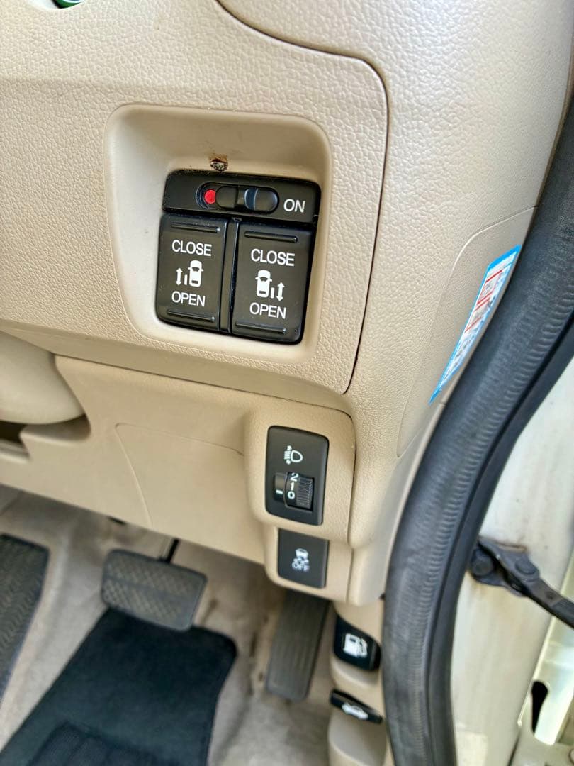 全込タイムセール　実走行83417km 検8.2Nbox GLパッケージ