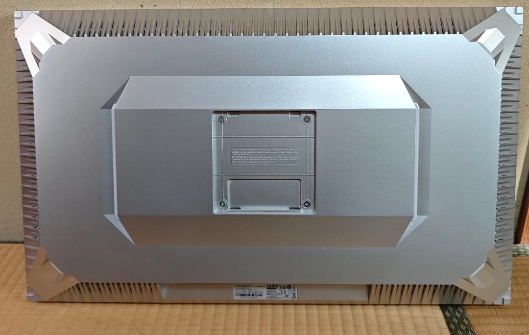 INNOCN 27M2V 27インチ 4K 160Hz ゲーミングモニター