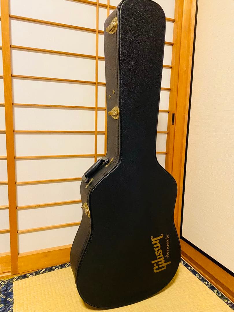 Gibson 1960s J-45 Custom Shop製