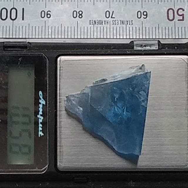 10.58g　ブルーフローライト　鉱物標本　フローライト