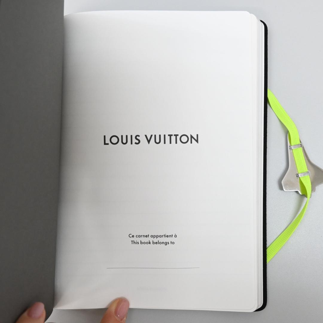 ■ 44961★ルイヴィトン カイエギュスターヴ MMノート モノグラム　手帳