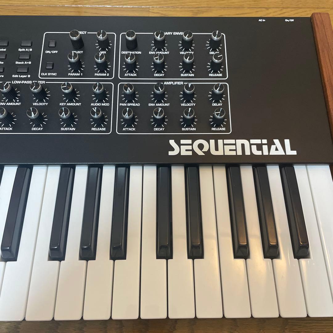 鍵盤楽器 SEQUENTIAL PROPHET REV2 16V