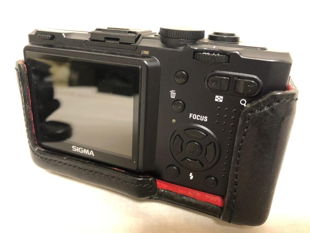 SIGMA DP1 2台セット Foveon ARTISAN&ARTIST