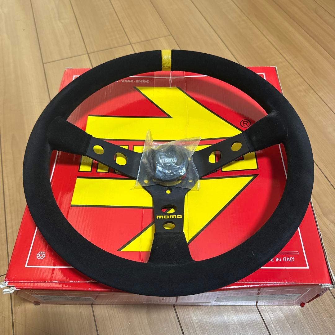 momoステアリング mod 7 350mm バックスキン