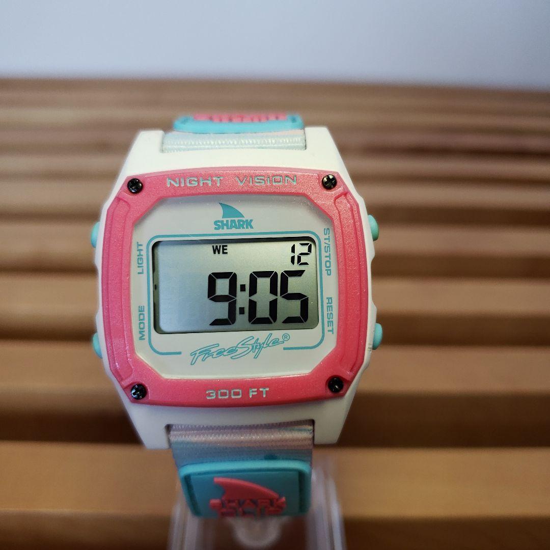 Freestyle フリースタイル 腕時計 シャーク クラシック ピンク 白
