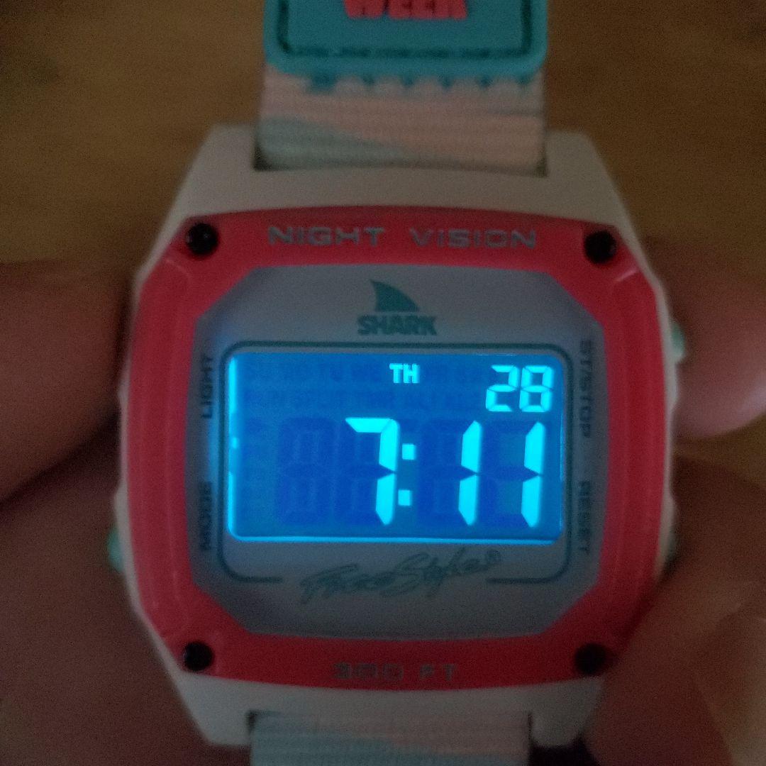 Freestyle フリースタイル 腕時計 シャーク クラシック ピンク 白